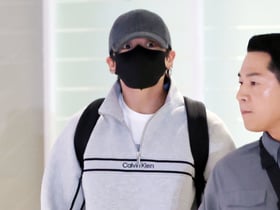 BTS 정국 '깜짝 놀란 표정'[★포토]
