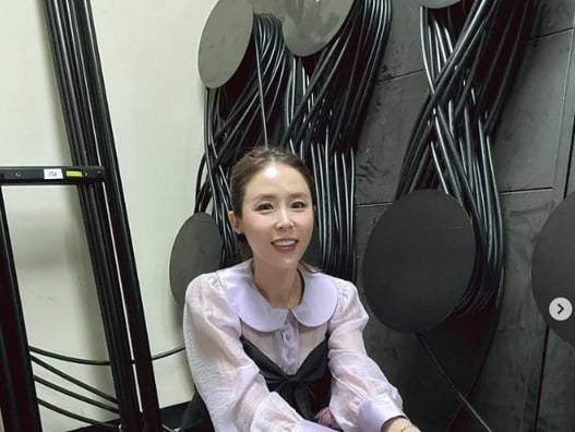 신지, 결혼논란에 공황장애까지.."천천히 지켜봐주세요"