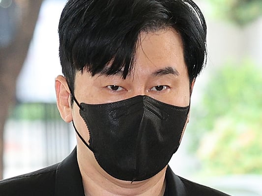 양현석, YG 래퍼 마약 수사 무마 혐의..징역 6개월·집유1년 확정 [스타이슈]