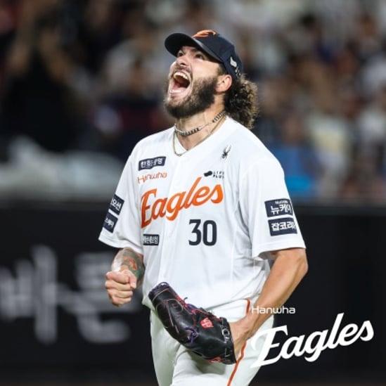 폰세, KBO 최초 개막 15연승