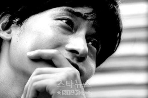 ↑드라마'주몽'의 영포왕자역으로 열연하고 있는 원기준ⓒ최용민기자