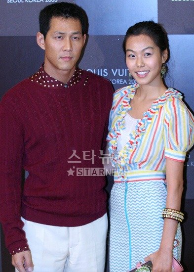 2005년 7월 한 명품패션쇼에 나란히 참석한 이정재와 김민희 ⓒ머니투데이 스타뉴스