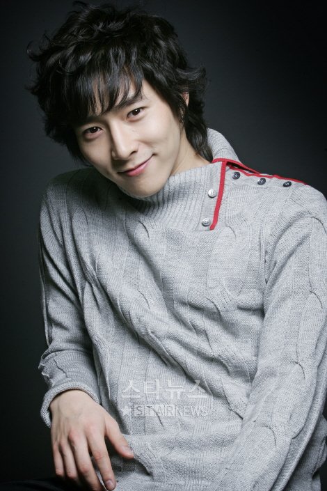 남성그룹 '파란'의 리더 겸 연기자 라이언 ⓒ홍기원 기자
