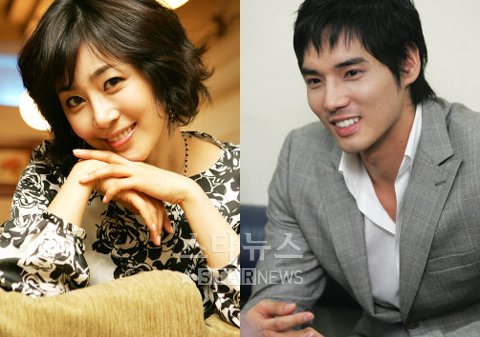 KBS 2TV '행복한 여자'에서 키스신을 앞두고 있는 탤런트 문정희와 강지섭 ⓒ머니투데이 스타뉴스