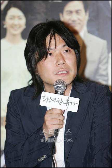 ↑영화 '화려한 휴가'의 김지훈감독 ⓒ<임성균 기자 tjdrbs23@>