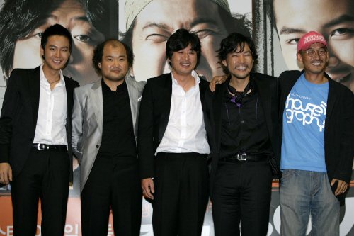 영화 '즐거운 인생'의 주역들. 이준익 감독, 정진영, 김윤석, 김상호, 장근석(오른쪽부터)