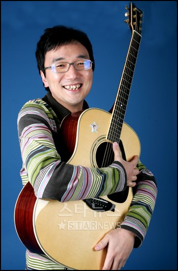 가수 이한철 ⓒ최용민 기자 leebean@