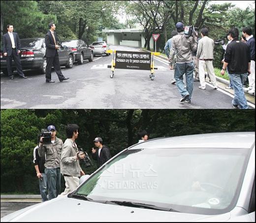 ↑<b>"희선씨, 얼굴좀 보여주오"</b> 취재진들이 김희선 약혼식장 입구에서 김희선이 나오기를 기다리고 있다.<홍기원 기자 xanadu@>