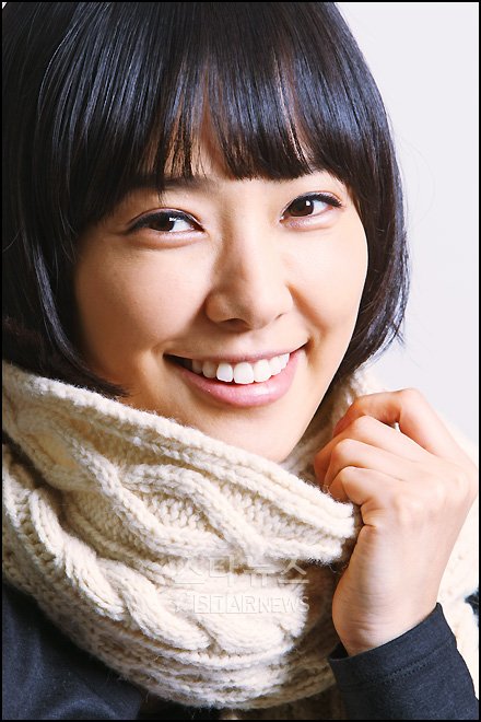 ↑영화 '기다리다 미쳐'에서 연하남을 사랑하는 물리치료사 역을 맡아 연기를 펼친 손태영. 사진=홍기원기자 xanadu@