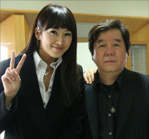 LPG의 멤버 한영(왼쪽)과 심형래