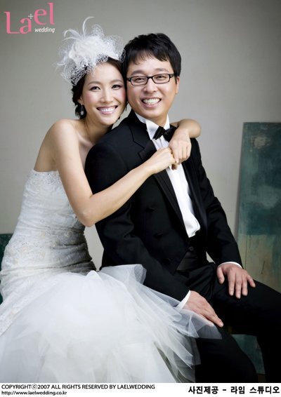 27일 웨딩마치를 울리는 탤런트 이선진과 김성태씨 커플
