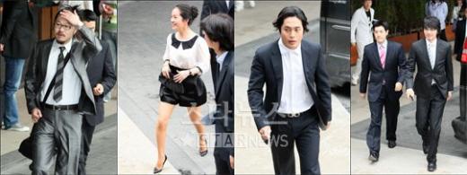 탤런트 박은혜의 결혼식에 참석한 MBC 특별기획드라마 '이산' 출연진. 왼쪽부터 지상렬 한지민 이종수 한상진 조연우 ⓒ 임성균 기자 tjdrbs23@