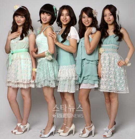 ↑카라. 왼쪽부터 강지영,니콜,박규리,한승연,구하라