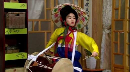 '지붕뚫고 하이킥'의 유인나 <사진=화면캡처>