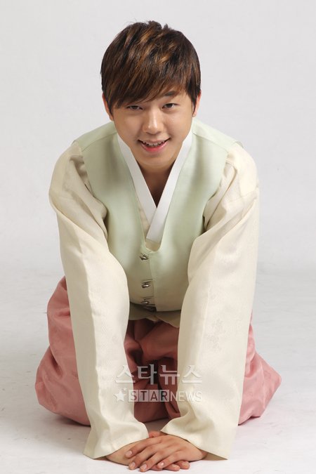 틴탑 창조ⓒ임성균 기자 tjdrbs23@(한복협찬=디자이너 박술녀)