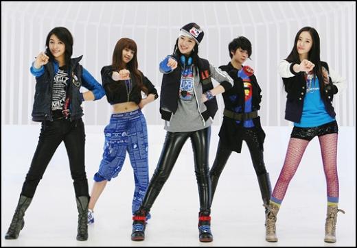26일 온라인에 공개된 f(x) 연습사진