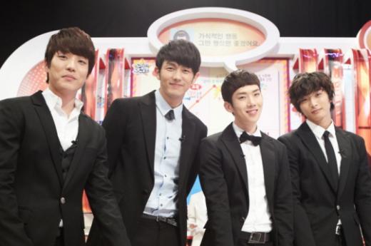 2AM <사진제공=tvN>