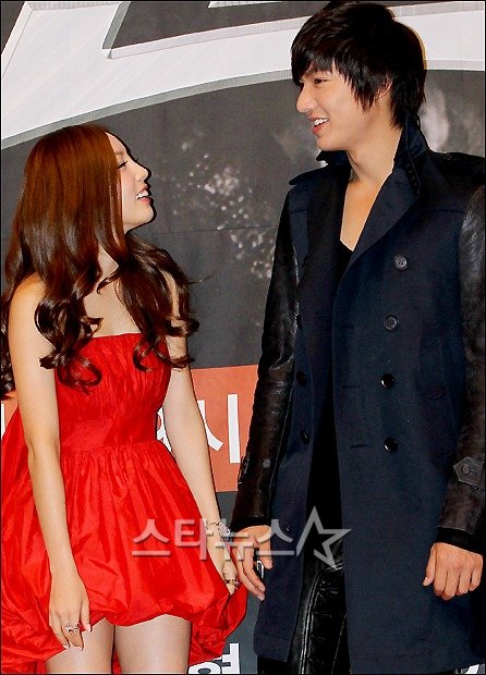 구하라(왼쪽)와 이민호 ⓒ사진=송지원 기자