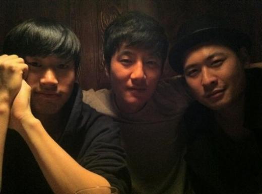 ↑(왼쪽부터 차례로) 에픽하이 타블로, DJ 투컷, 미쓰라 진 ⓒ출처=투컷 트위터