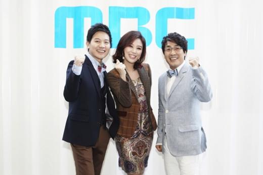 (왼쪽부터)김정근 아나운서, 김성경, 김한석 ⓒ사진=MBC