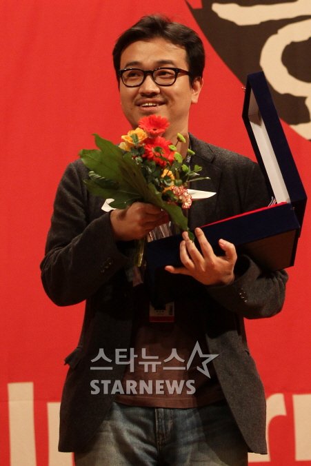이기범 기자
