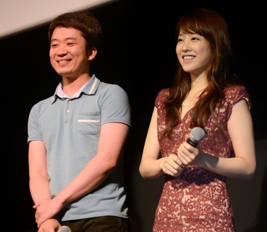 조성희 감독(왼쪽) 박보영, 사진제공=영화사 비단길