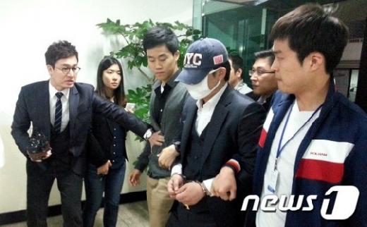 사고가 발생한 강남의 한 주점 ⓒ이동훈 기자