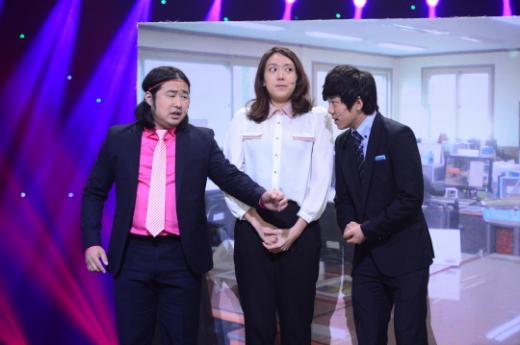 SBS '개그투나잇' 사과나무 팀. (왼쪽부터) 개그맨 강재준, 이은형, 박시온 ⓒ사진제공=SBS