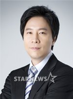 왼쪽부터 강성훈 박진영 ⓒ이기범 기자, 뉴스1