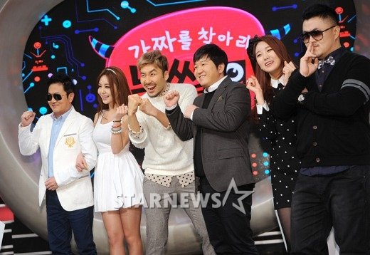 (왼쪽부터)박준규, 강예빈, 노홍철, 정형돈, 달샤벳 수빈, 데프콘 ⓒ최부석 기자