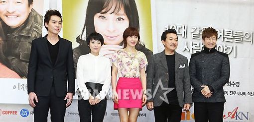 (왼쪽부터) 김태훈 전미선 도지원 이재룡 이훈 <ⓒ사진=이기범 기자>