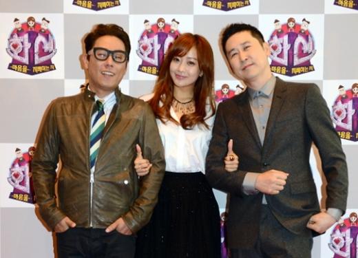 (왼쪽부터)윤종신 김희선 신동엽 <사진제공=SBS>