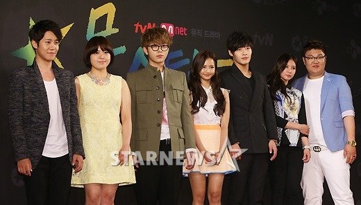(왼쪽부터) 강의석 김민영 용준형 하연수 강하늘 다희 박규선 / 사진=이기범 기자