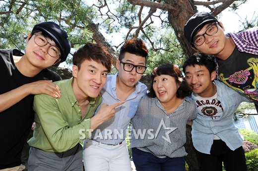 '개그콘서트' 코너 '황해'의 홍인규 신윤승 이상구 이수지 정찬민 이성동(맨 좌측부터 시계방향) /사진=최부석 기자