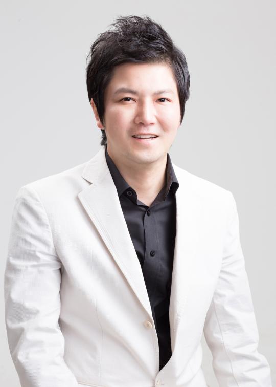 90년대 꽃미남스타 이일섭(45)이 지능형침구류 생산판매업체 ㈜이솜 파스칼베드의 등기이사로 '제2의 인생'을 시작했다./ 사진제공=㈜이솜 파스칼베드