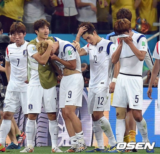 벨기에에 패하며 16강 진출이 좌절된 한국 축구대표팀. /사진=OSEN
