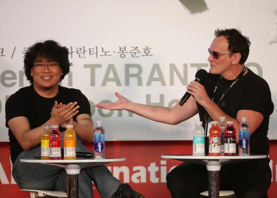 봉준호 감독(왼쪽) /사진제공=부산국제영화제