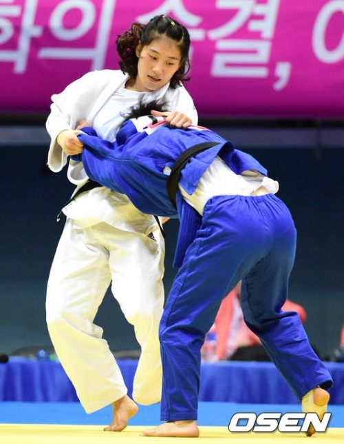 여자 57kg급 결승에 진출한 김잔디. /사진=OSEN