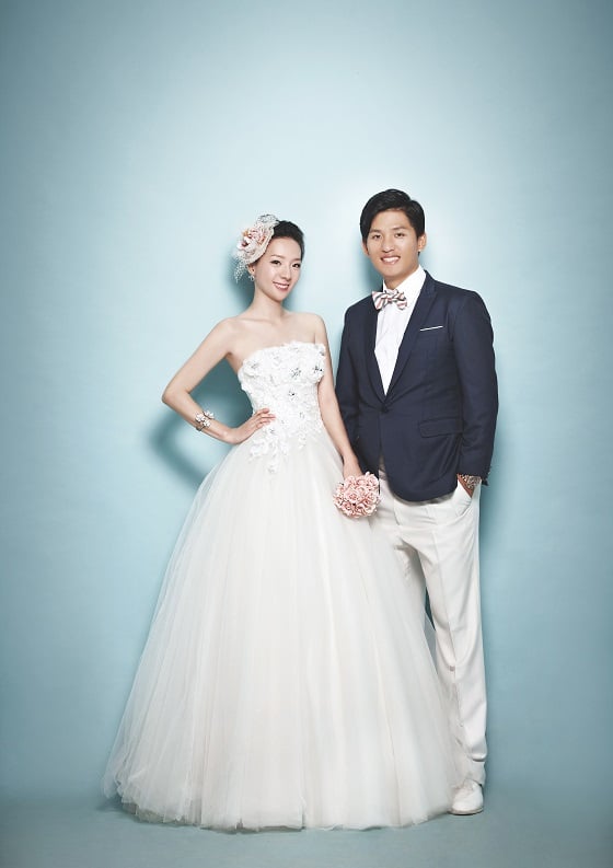 나승현 웨딩사진 /사진=롯데 자이언츠