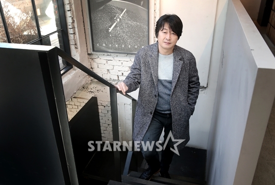 영화 '쎄시봉'의 김윤석 / 사진=이동훈 기자 photoguy@