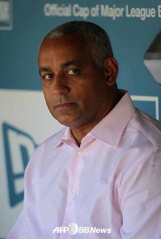 메이저리그 선수협회(MLBPA)의 특별 자문위원으로 임명된 샌디에이고 파드리스의 오마 미나야 부사장. /AFPBBNews=뉴스1