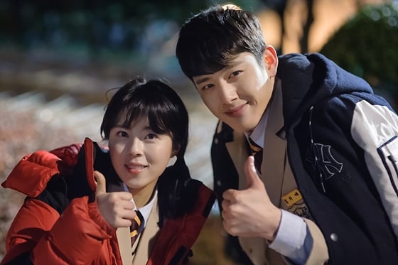 tvN '호구의 사랑'에 출연하는 도희(사진 왼쪽)와 강준/사진제공=CJ E&M