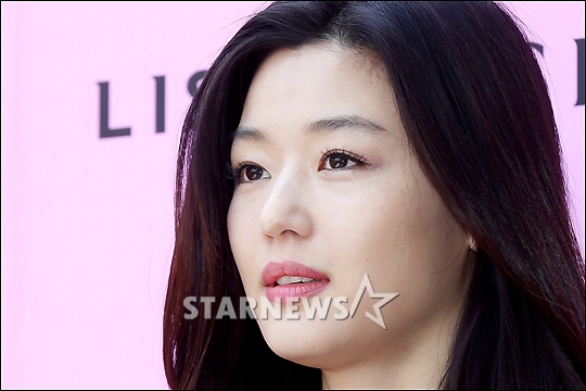 빛나는 미모
