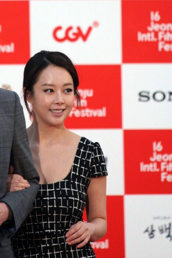 배우 신지수