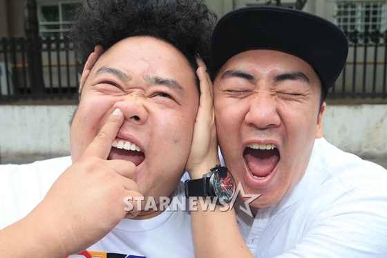 KBS 2TV '개그콘서트' 코너 '니글니글' 송영길(사진 왼쪽)과 이상훈/사진=이기범 기자