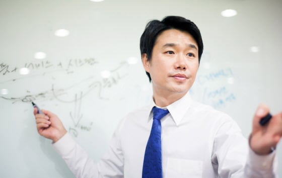 (주)아이패밀리SC(아이웨딩) 김태욱 대표/사진제공=(주)아이패밀리SC(아이웨딩)