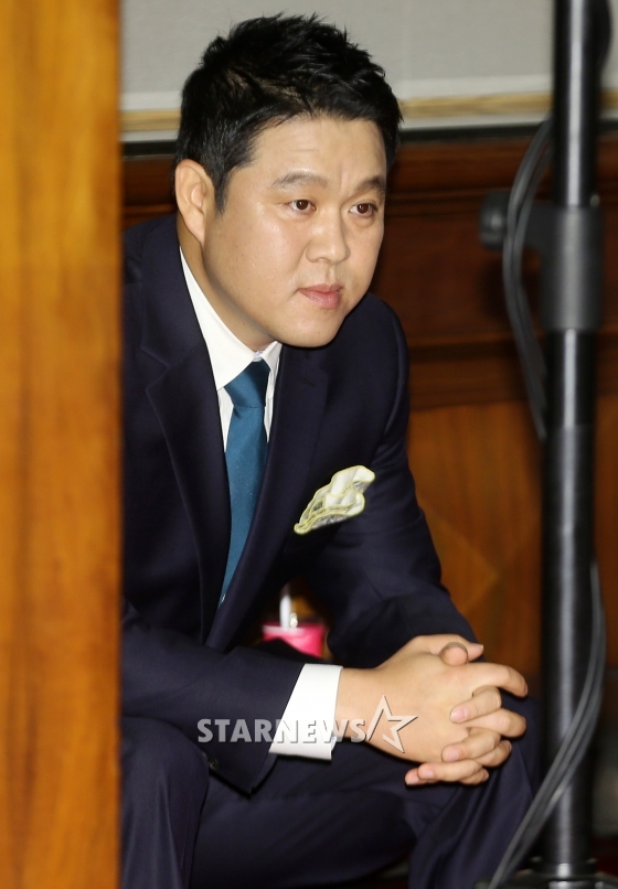 김구라