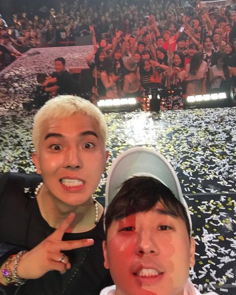 엠넷 '쇼미더머니4' 우승자 베이식(오른쪽)과 준우승자 송민호 /사진=베이식 SNS