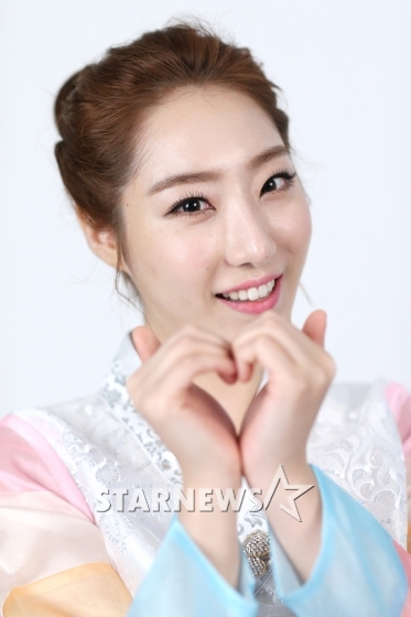 트로트 가수 연분홍 / 사진=이기범 기자