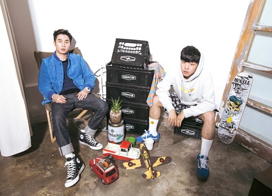 베이식(왼쪽)과 릴보이 / 사진제공=RBW